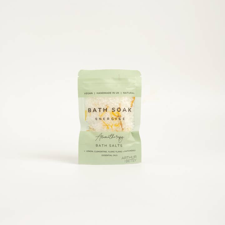 Luxury lavender-scented bath soak with essential oils and flowers in the UK.