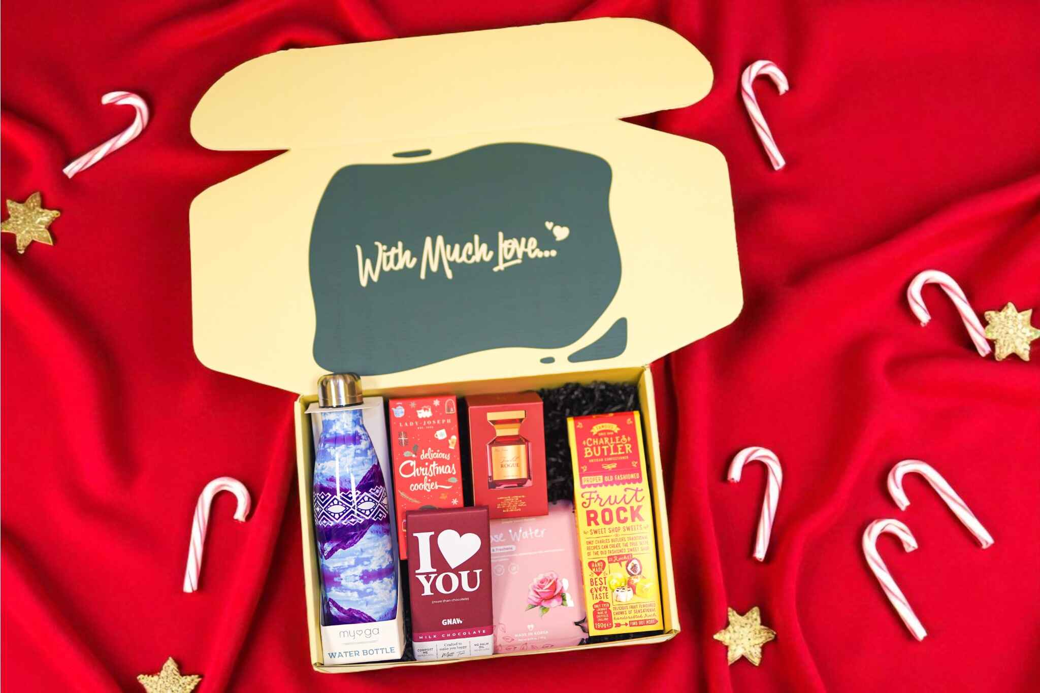 Santa’s variety Christmas-themed gift set preorder available