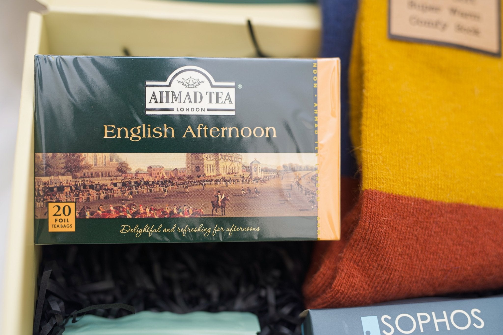 Classic country-inspired gift set for men, perfect for birthdays or Christmas