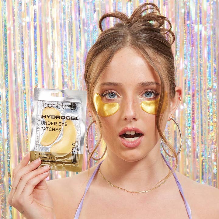 Collagen and green tea hydrogel under eye patches for tired eyes